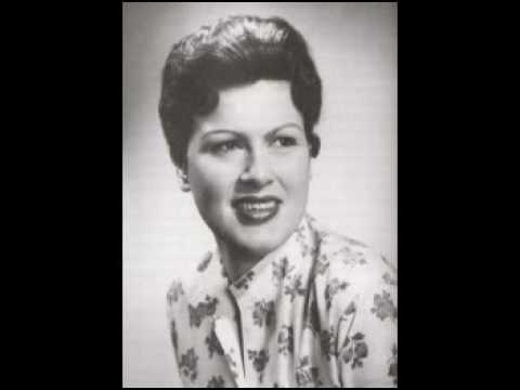 Patsy Cline - 1962 Radio Announcement