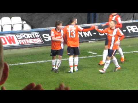 Luton Town 2-0 Swindon Supermarine FAT Fleetwood Goal 10th Dec 2011.MOV
