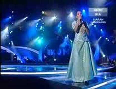 Medley (IKON Asean) - Jaclyn Victor