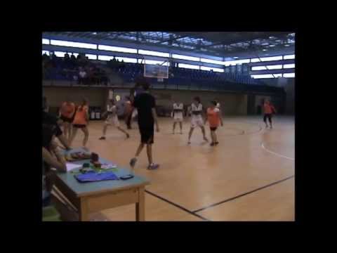 Elche C.F.  Basket (Madres) 26 - 14 CEIP Reyes Católicos