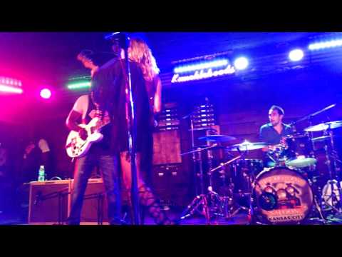 Ana Popovic & Mr. Sipp - Going Down 6-25-2016
