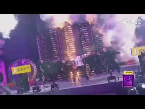 #lay #LAY #LayZhang #ZhangYixing #ExoLay   Lay on Rave Now Tencent Ep03 181215