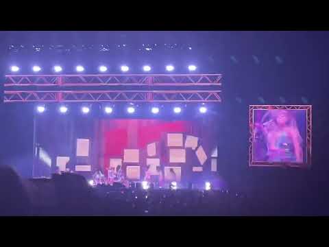 230909 GIDLE I am FREE-TY London-Uh Oh