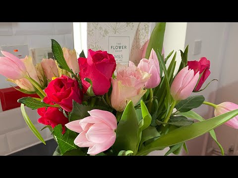ｆｌｏｗｅｒｕｎｂｏｘｉｎｇ • Mothers Day Flowers