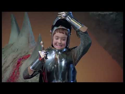 13-jähriges Mädchen tötet Drachen / 13 year old girl slays dragon - Hasenherz