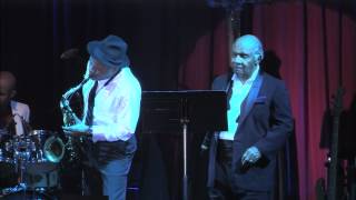 Kirk Whalum - Almost Doesn&#39;t Count (live) - feat. &quot;Peanuts&quot; Whalum