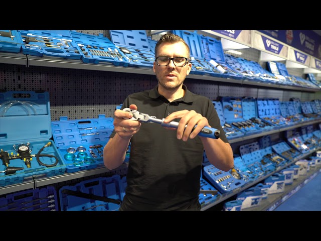 Video Teaser für BRILLIANT TOOLS BT022993 1/2 Zoll Teleskop-Umschaltknarre mit flexibelem Kopf [Powered by KS TOOLS]