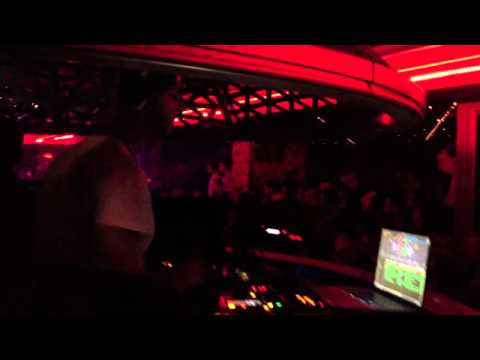 DJ Emir is a Big Bad Wolf ? / DJ EMIR On Stage