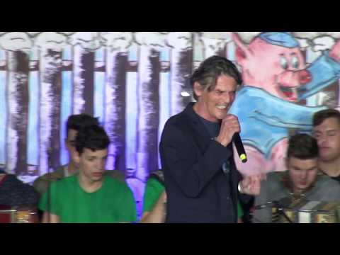 Marko Pezdirc - Pepelka (v živo)