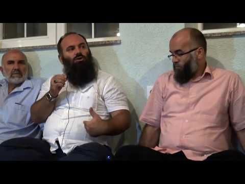 Ndeja në Gjakovë pas Namazit të Teravisë me Hoxhallarët Bekir Halimi dhe Ekrem Avdiu