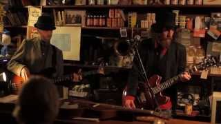 Red Right Hand, Nick Cave cover by Stuart Wilde &amp; The Birdmen @ Levis&#39; Bar