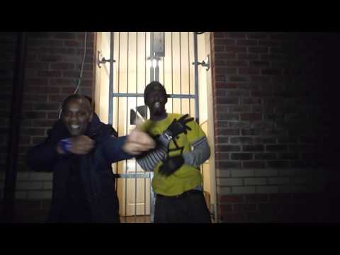 YOGI BEAR DAN WRAPS AND FREEDOM-WE REALY DOES THIS