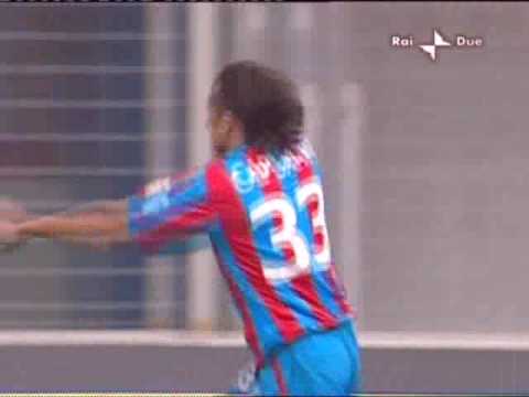 Calcio 2009 : J25 : Catane - Reggina : 2-0