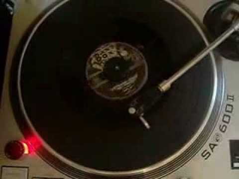 Orlie and The Saints  CLEVELAND TWIST AND FREEZE  1960