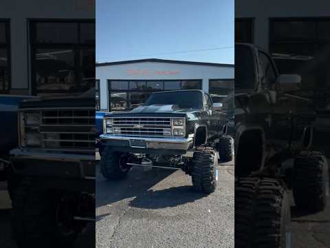 Phenomenal 1987 Chevy Silverado on a 10” Lift Sitting on 16.5x17 Weld  wheels and 35” Boggers! 🤤.