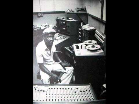 Delroy Wilson   I'm In A Dancing Mood