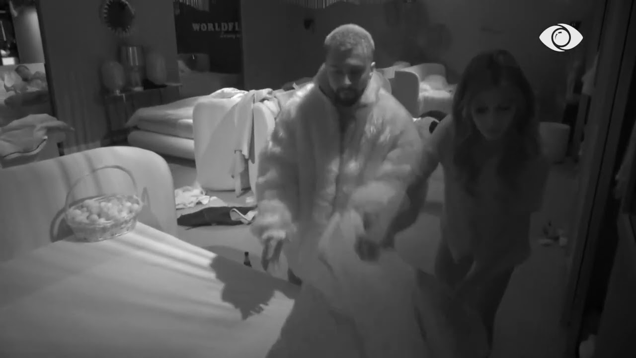 Gjesti gjen vezët e shpërhapura në shtrat nga Vserlo: Më ka hedhur sendet në tokë, i pafytyrë…