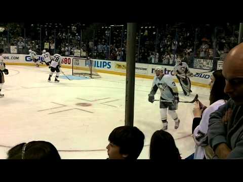 Penguins vs Thrashers 11-13-2010