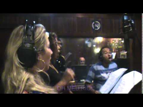 Portela 2015 - Campeão : Noca da Portela, Celso Lopes, Charlles André, Vinicius Ferreira e Xandy A.