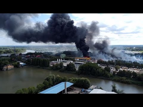 Major warehouse fire in Hamburg’s port leaves six people injured