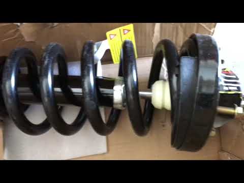 2008 Ford Expedition Rear Strut Replacement