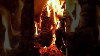 Download lagu Burning Logs: The Calming Sound of Fire mp3