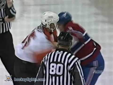 Ben Eager vs Garth Murray Dec 21, 2006