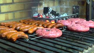 preview picture of video 'BAUDILIO asador & restaurante | Inauguración | Valderrobres, Teruel'