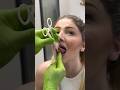 TONGUE PIERCING