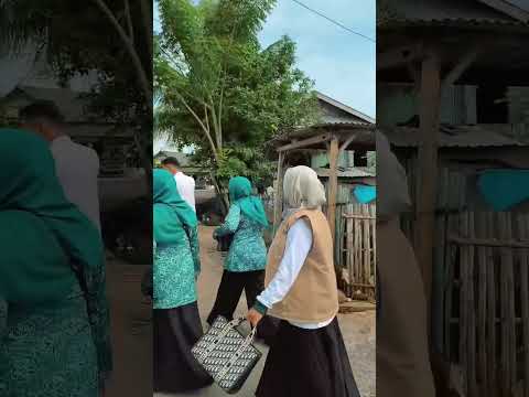Penyerahan Bantuan untuk Korban Terdampak Banjir di Kec. Tarano