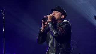 Download lagu Sakit Teramat Sakit Dadali Live Sebuah Kisah Vol 1 Zepp KL mp3 Download lagu Sakit Teramat Sakit Dadali Live Sebuah Kisah Vol 1 Zepp KL mp3