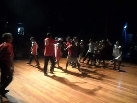 M.O.S Crew vs Mad Feeling Tricks vc Tricks 2013