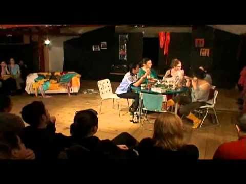 Un Cuplu Ciudat  - Trailer.wmv