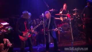 Tom Petty And The Heartbreakers - Cabin Down Below