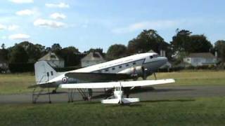 preview picture of video 'DC-3 Engine Test & Taxi @ Plymouth City Airport'