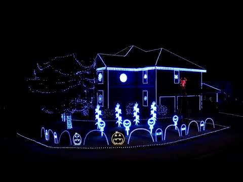 Halloween Light Show - Disney Villains