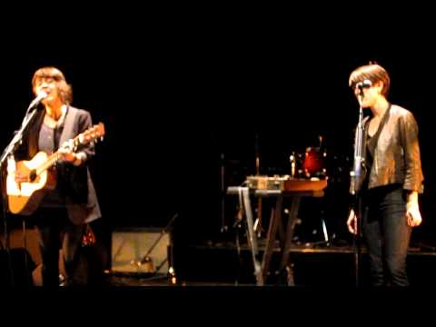 tegan and sara, calgary, july 9, 2011