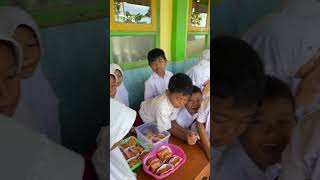 Download lagu Acara P5 Menjual makanan hasil karya siswa kelas SD Negeri 4 Selogiri tahun 2024 mp3 Download lagu Acara P5 Menjual makanan hasil karya siswa kelas SD Negeri 4 Selogiri tahun 2024 mp3