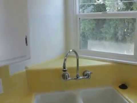 PL7859 - MIRACLE MILE 2 BED + 1 BATH FOR RENT!