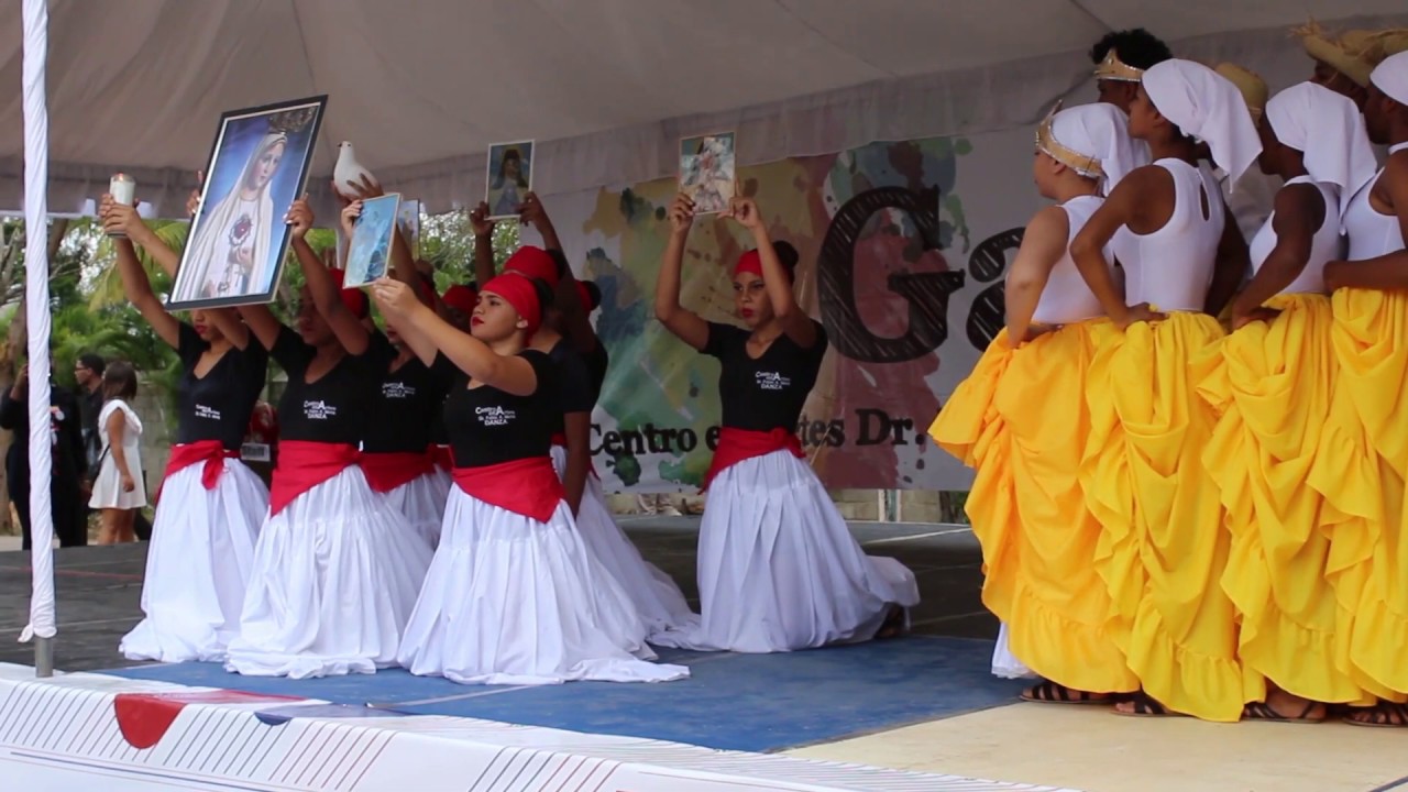 Baile folclórico Dominicano: los Palos o Atabales - (CEAFAM)