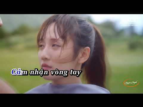 Karaoke Gặp Em Đúng Lúc Lời Việt  Thái Quỳnh