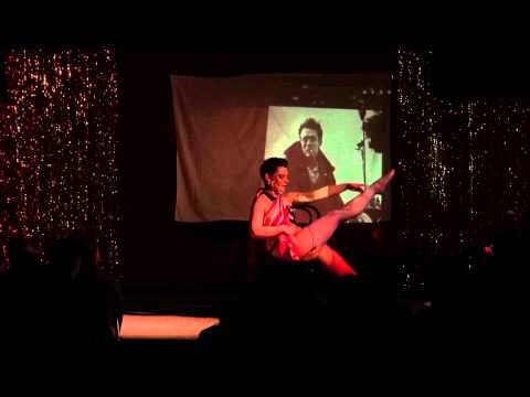 Kitty Van Purr - burlesque - James Dean