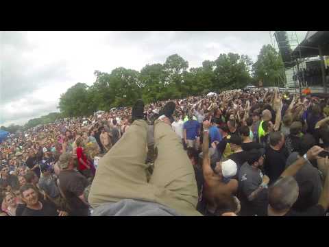 GoPro Crowd Surfing