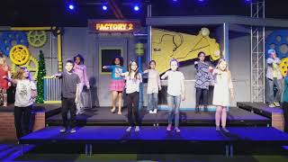 Feelin Like Christmas Motions