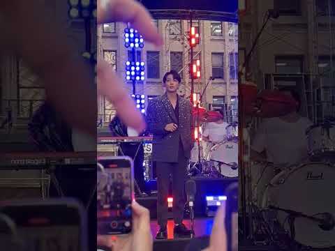 Finally he noticed her  😱 jungkookie 💜 #bts #shorts #jungkook