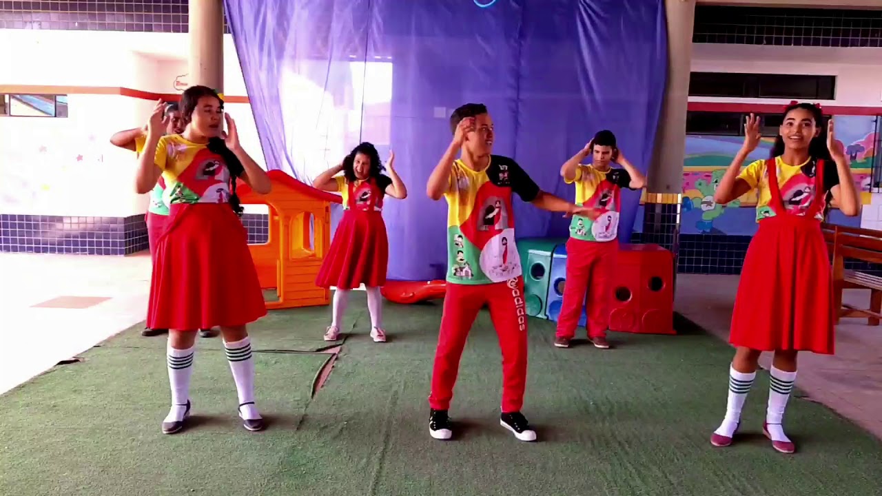 Todo Mundo Levanta a Mão - Rebeca Nemer (Coreografia El' Kids)