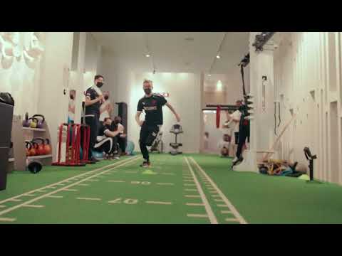 BISONS ECLUB x UP&YOU