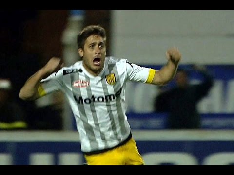 Santamarina venció 3-1 a Patronato en el partido de ida de la Final del Reducido.