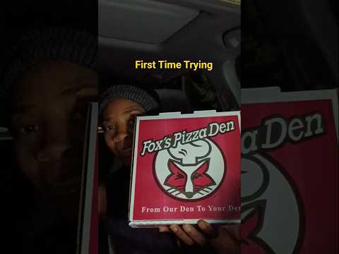 Fox's 🦊 Pizza 🍕 Den Review