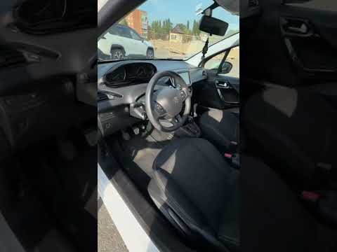 фото peugeot 208 i рестайлинг 0